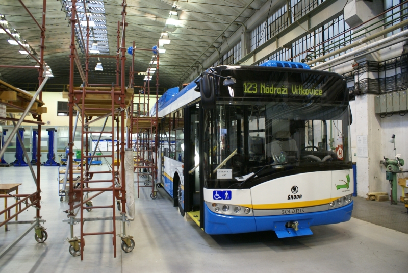 Trolejbusová 'osma' z let 2008 - 2014. Prototypy v hale Škoda Electric