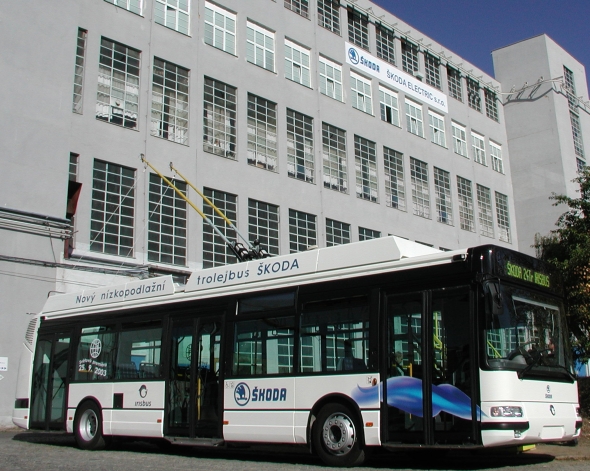 Novinky z Faiveley Transport Lekov: Stovky trolejbusových sběračů řady TSS