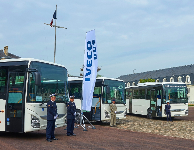 Iveco Bus  dodává 153 autobusů Crossway francouzskému Ministerstvu obrany