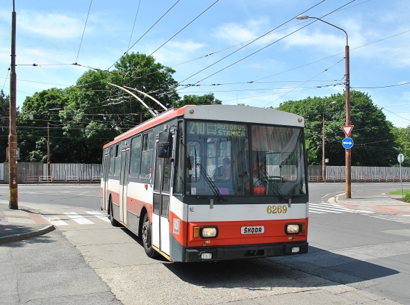 1. června byla trolejbusová linka číslo 210 v Bratislavě prodloužena