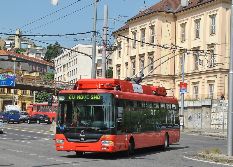 1. června byla trolejbusová linka číslo 210 v Bratislavě prodloužena