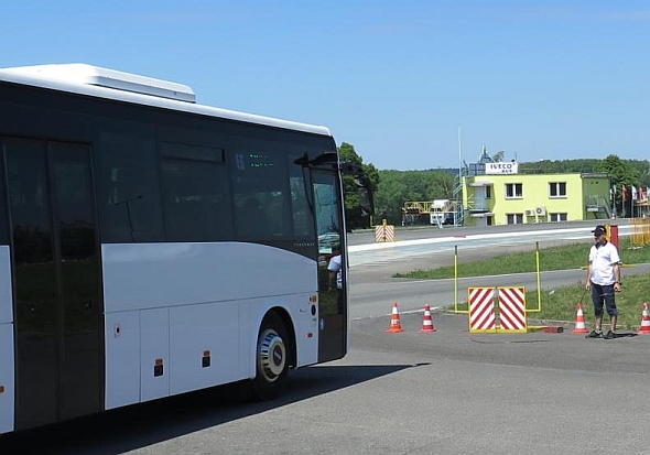 Celostátní soutěžní jízda zručnosti 3. června 2015 ve Vysokém Mýtě