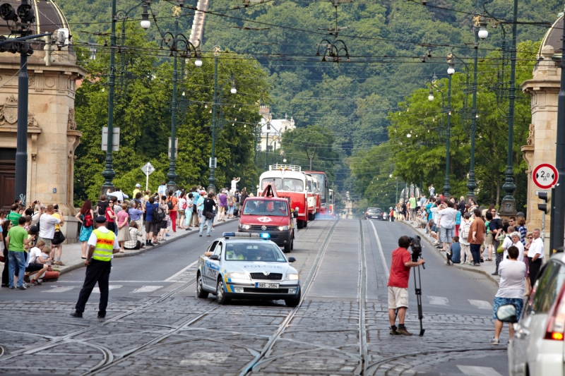 90 let autobusů v Praze. Autobusový průvod I. Veteráni