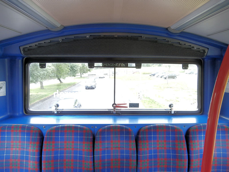 BUSportál SK: Autobusová pohľadnica zo škótskeho Edinburghu