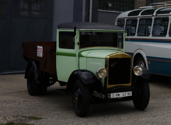 Ohlédnutí za 13. ročníkem veteránské přehlídky Zlatý bažant:  PRAGA AN 1931