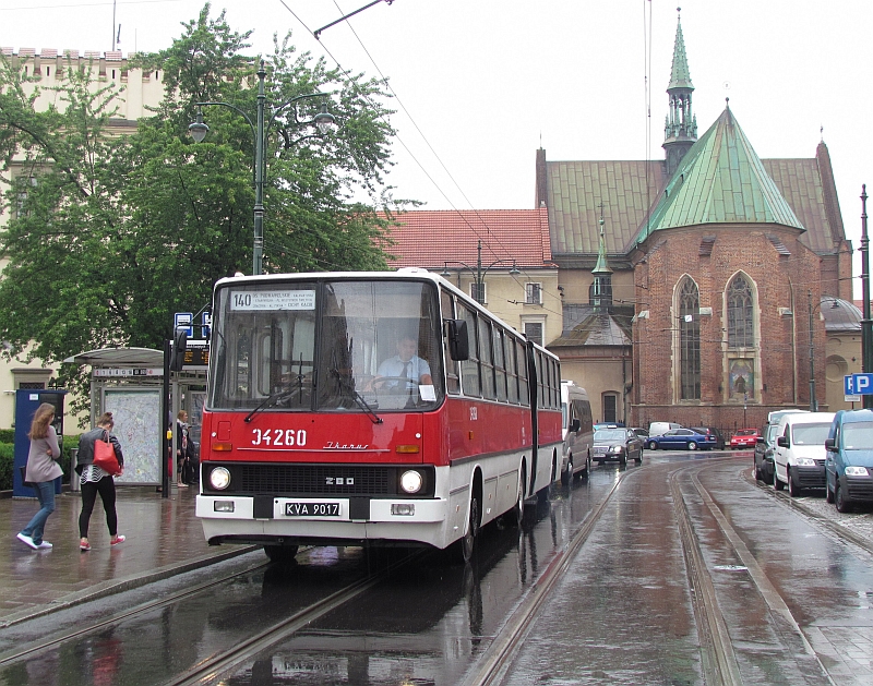 Jízdy historických vozidel při příležitosti výročí 140 let MHD v Krakově