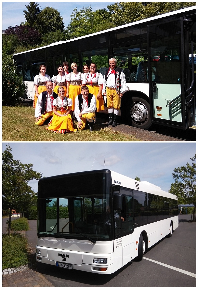 Autobusový pohled na Mezinárodní folklorní festival v německém Bitburgu