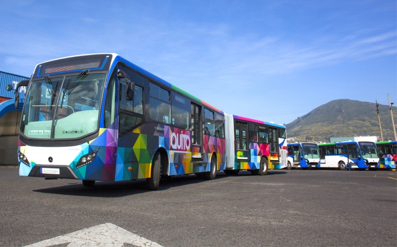 Daimler Buses a velká zakázka pro Latinskou Ameriku: 180 podvozků Mercedes-Benz