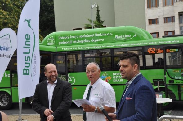 Cestující na Ústecku jezdí novými  CNG  autobusy SOR společnosti BusLine