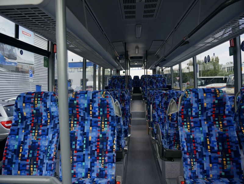 Obrazem: Jeden z prvních sériových autobusů Setra 415 LE business
