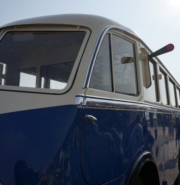 14. ročník veteránské přehlídky Zlatý bažant: Křest renovovaného autobusu Tatra 