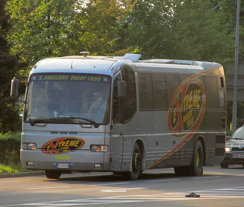 Zachyceno v rámci ME v autokrosu 2015 v Přerově: Autobus Iveco Orlandi