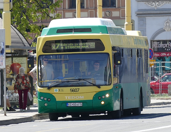 Východ Slovenska zaplavily nové autobusy. Reportáž z Košic