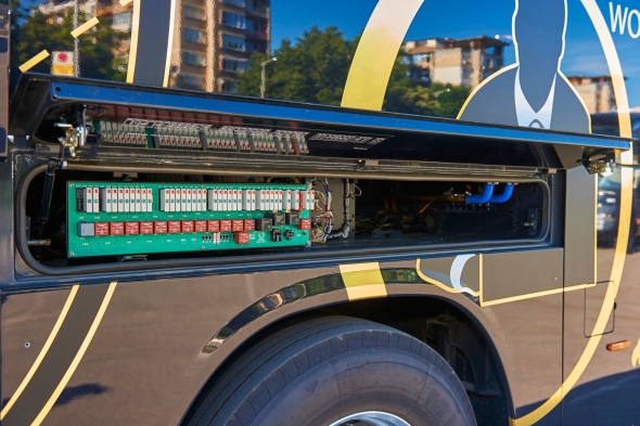 IVECO MAGELYS: International “Coach of the Year 2016”
