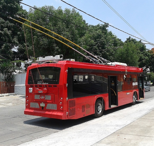Mexiko: Trolejbusy s elektrovýzbrojí Škoda Electric.