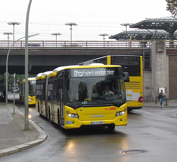 Autobusová pohlednice z Berlína I.