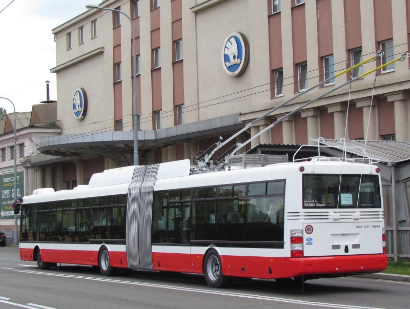 Z plzeňského polygonu: Trolejbusy pro B.Bystricu s logem v novém vizuálním stylu