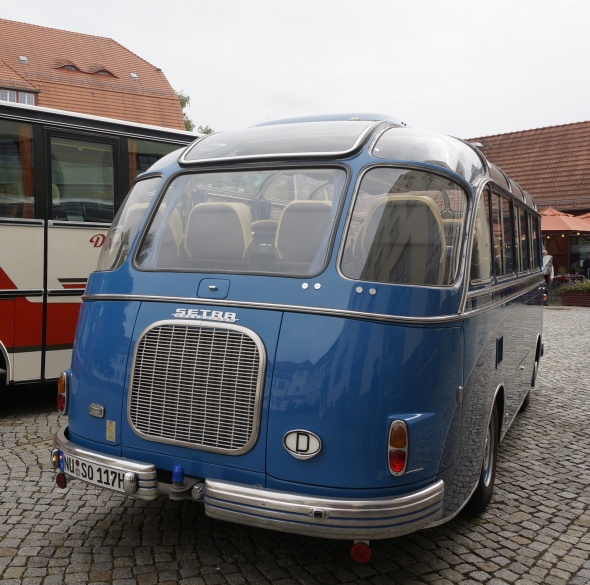 Začalo to v roce 1955, kdy Karl Kässbohrer představil Setru S6