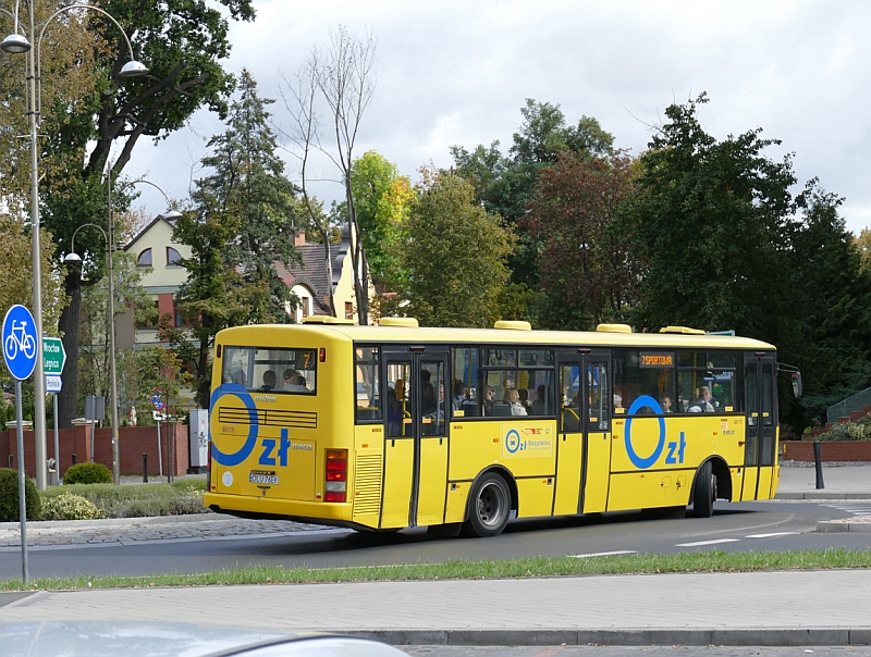 Autobusová pohlednice z polského Lubinu: Za „nula złotých'