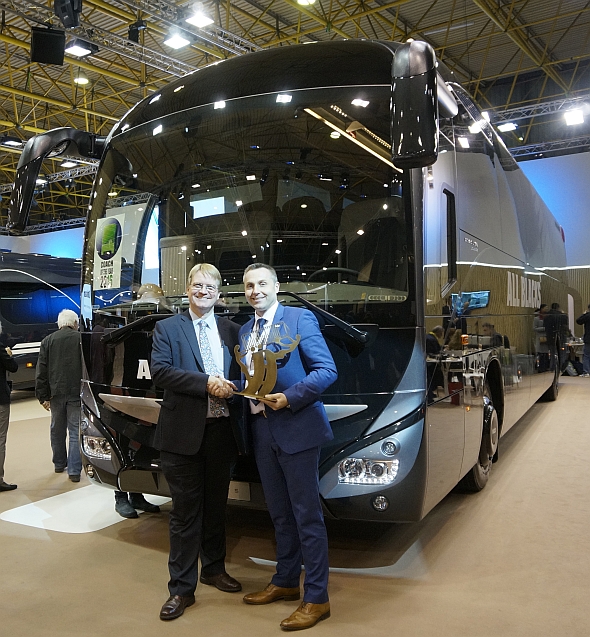 BUSWORLD 2015: Ze slavnostního ceremoniálu 'Coach of the Year 2016: