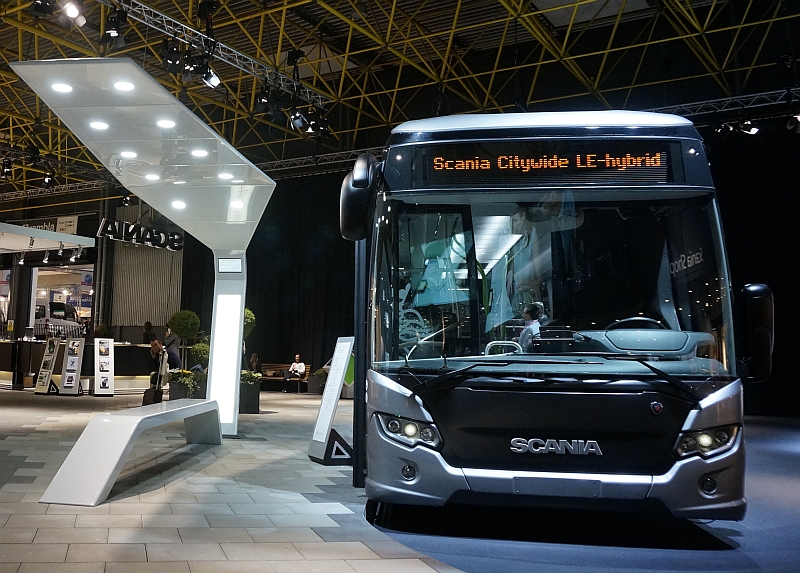 BUSWORLD 2015: Scania doplňuje portfolio autobusem Interlink v 'T' designu