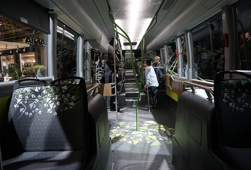 BUSWORLD 2015: Scania doplňuje portfolio autobusem Interlink v 'T' designu