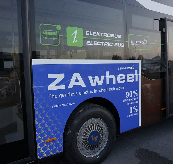 BUSWORLD 2015: Technologie ZAwheel  Ziehl-Abegg. Elektrobus EKOVA Electron 