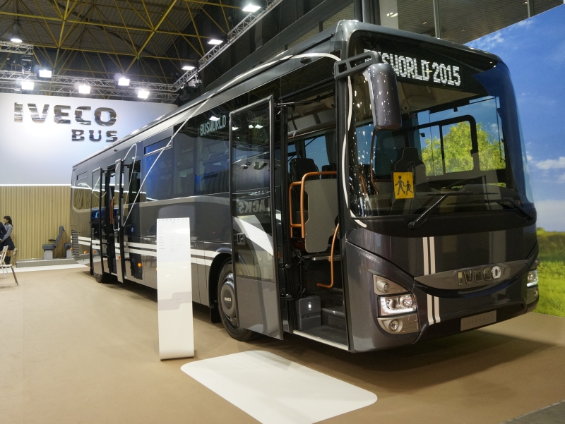 BUSWORLD 2015: Expozice Iveco Bus - velké autobusy. Vysokomýtské Crosswaye