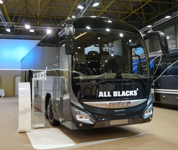 BUSWORLD 2015: Expozice Iveco Bus - velké autobusy. Vysokomýtské Crosswaye