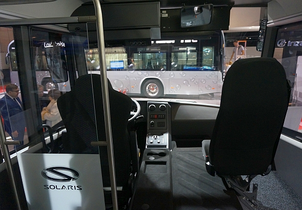 BUSWORLD 2015: Solaris Urbino 12 electric, Solaris Urbino 12 LE