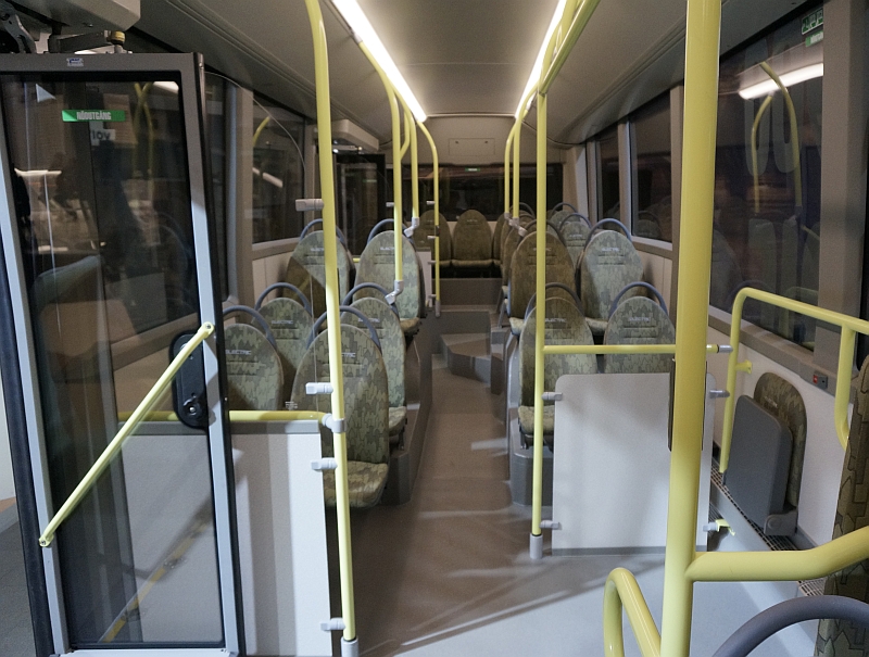 BUSWORLD 2015: Volvo Buses - v premiéře elektrobus 12 m, kloubový hybrid,