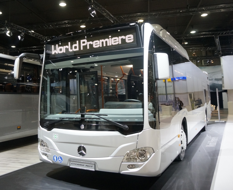 BUSWORLD 2015: Mercedes-Benz ve světové premiéře s New Citarem NGT