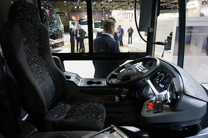 BUSWORLD 2015: Mercedes-Benz ve světové premiéře s New Citarem NGT