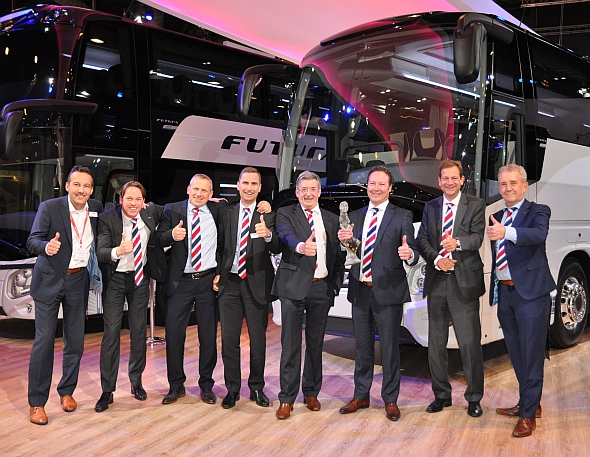 BUSWORLD 2015: VDL Bus &amp; Coach - v centru pozornosti doubledecker Futura 