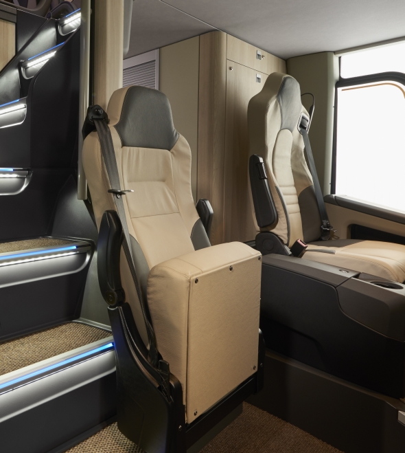 BUSWORLD 2015: VDL Bus & Coach - v centru pozornosti doubledecker Futura