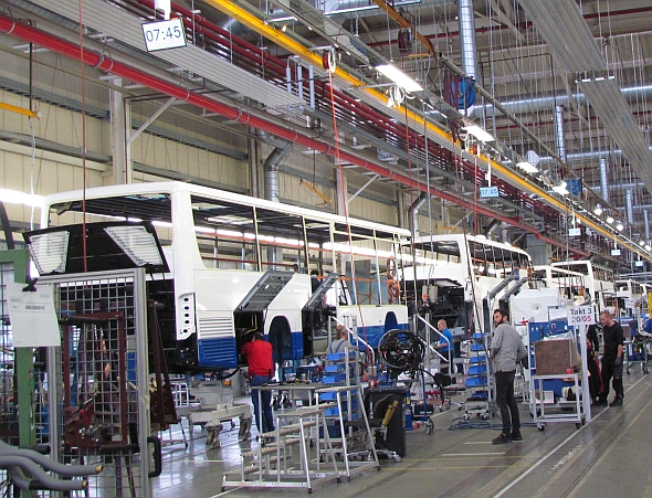 Německý Daimler předal 140 autobusů značky Setra koncernu ICOM transport