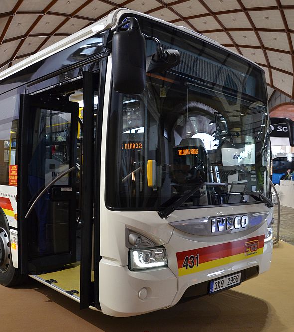 Ohlédnutí za veletrhem Czechbus 2015: Kloubový Urbanway pro DPKV