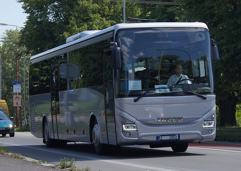 2. fotomateriál na téma IVECO CR - kam zamířily vozy z Vysokého Mýta.