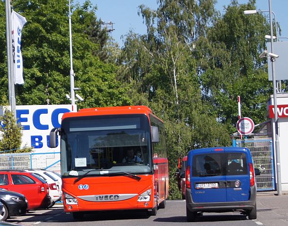 2. fotomateriál na téma IVECO CR - kam zamířily vozy z Vysokého Mýta.