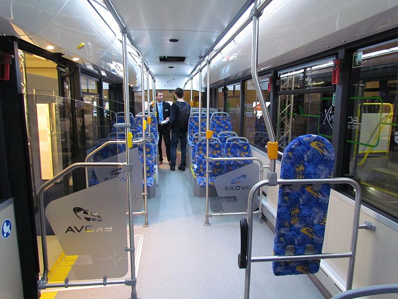 Ohlédnutí za veletrhem Czechbus 2015: Elektrobus EKOVA ELECTRON