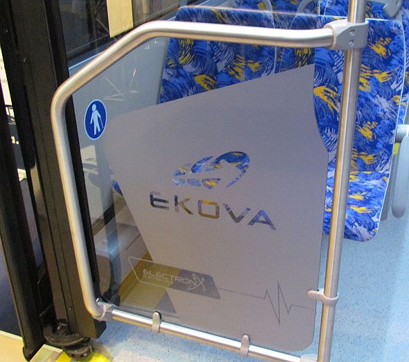 Ohlédnutí za veletrhem Czechbus 2015: Elektrobus EKOVA ELECTRON