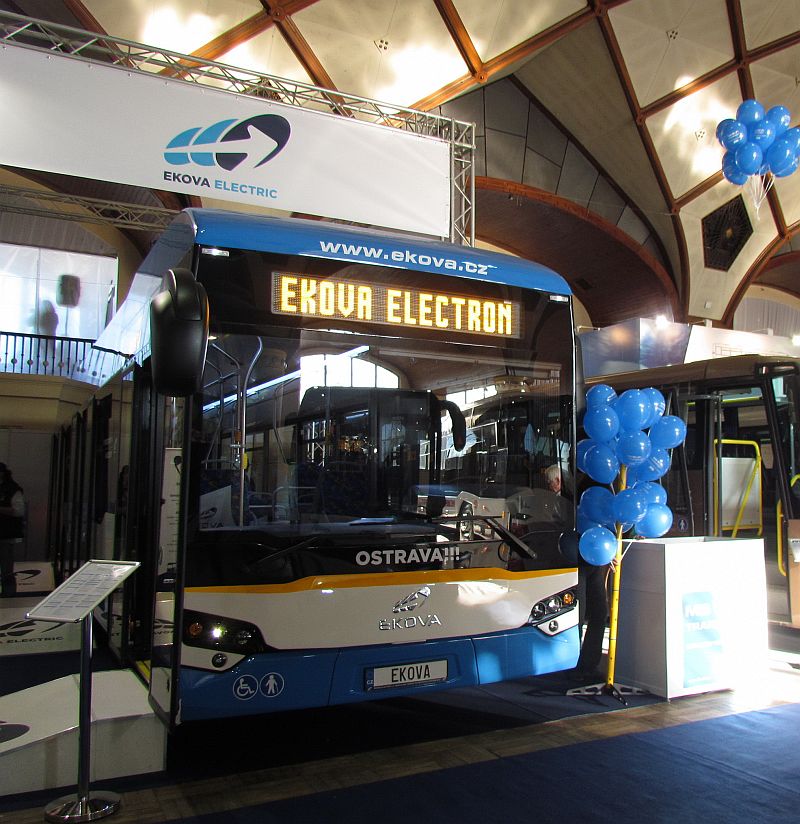 Ohlédnutí za veletrhem Czechbus 2015: Elektrobus EKOVA ELECTRON
