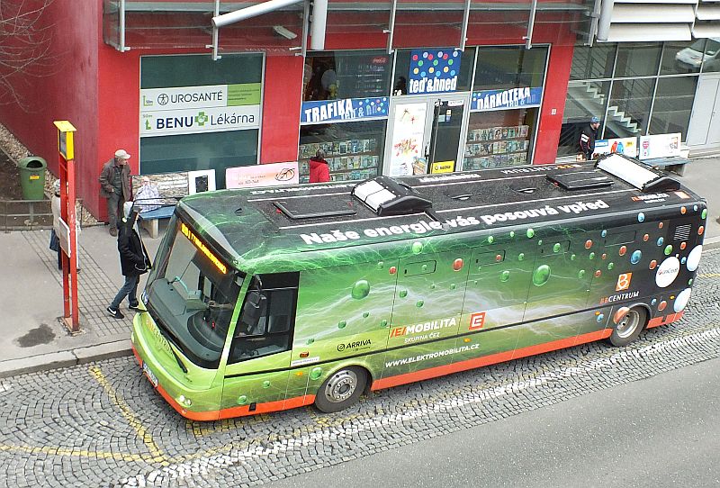 V Praze vyjely do ostrého provozu s cestujícími 2 nové elektrobusy