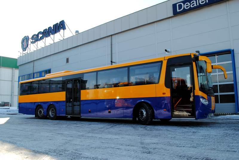 Linková Scania OmniExpress v barvách BORS Břeclav