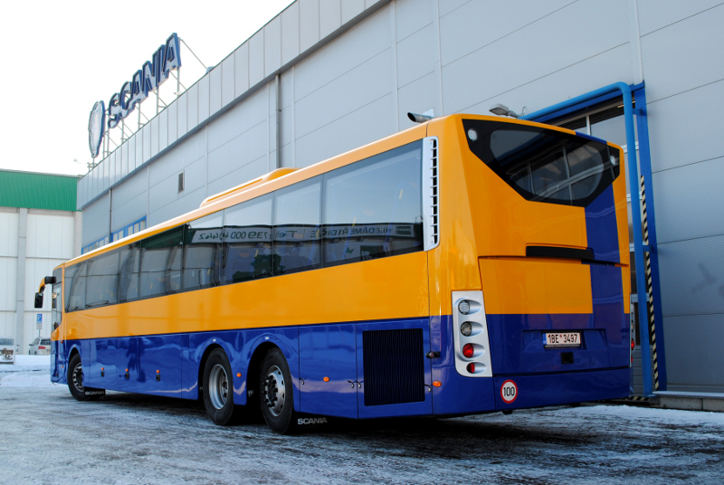 Linková Scania OmniExpress v barvách BORS Břeclav