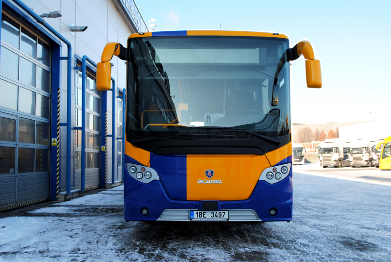 Linková Scania OmniExpress v barvách BORS Břeclav