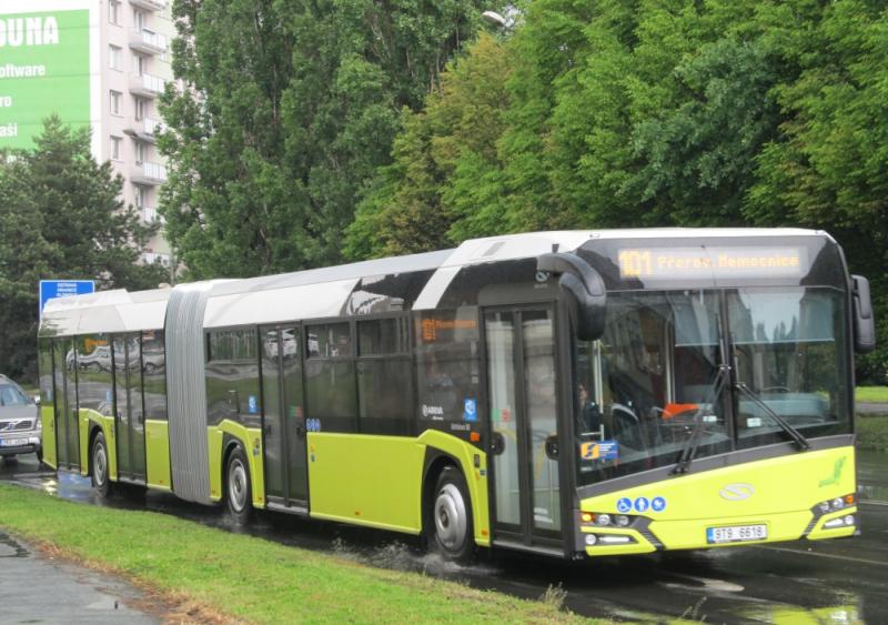 V Přerově si cestující vyzkoušeli autobus Solaris Urbino 18 IV.