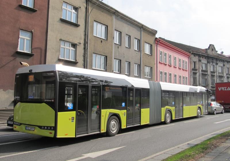 V Přerově si cestující vyzkoušeli autobus Solaris Urbino 18 IV.