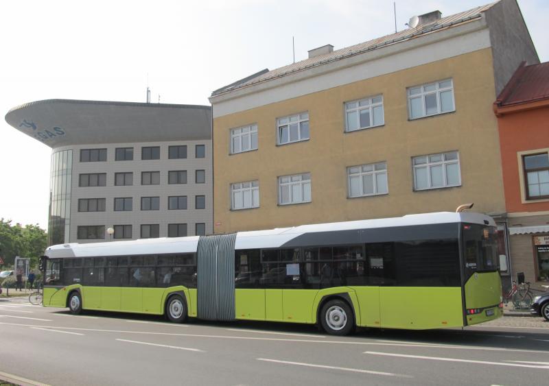 V Přerově si cestující vyzkoušeli autobus Solaris Urbino 18 IV.