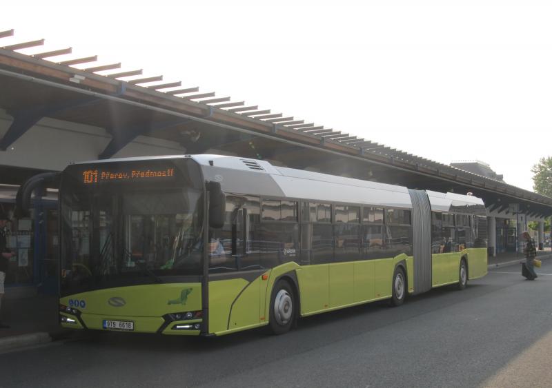 V Přerově si cestující vyzkoušeli autobus Solaris Urbino 18 IV.